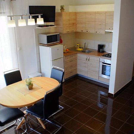 Apartments Martina Bibinje Bagian luar foto