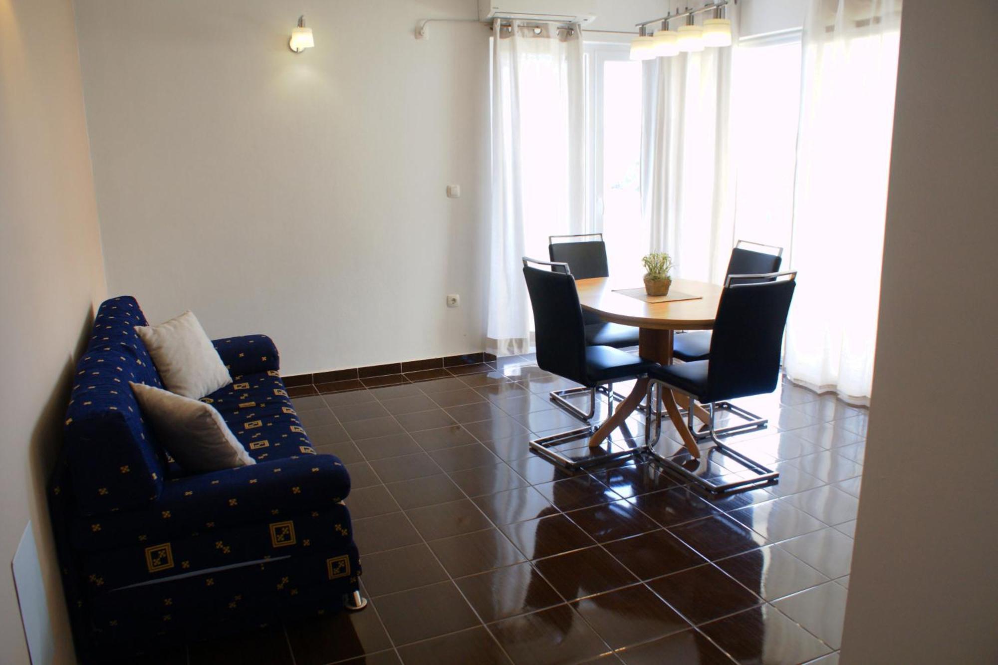 Apartments Martina Bibinje Bagian luar foto